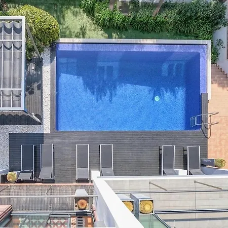 Seaview Design Villa Sitges *